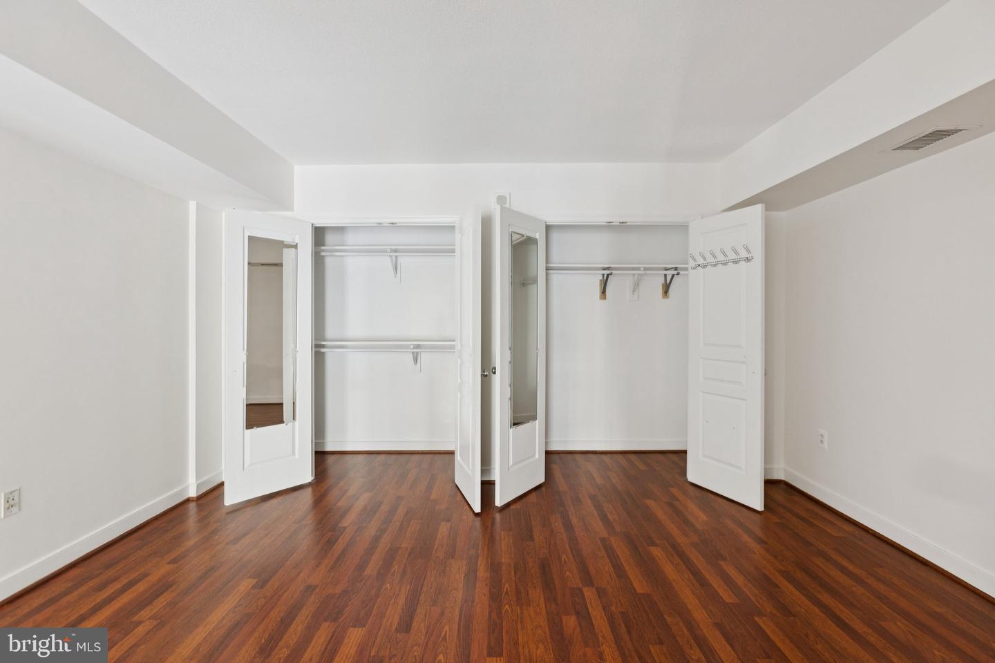 616 E Nw #217 Property Photo 18