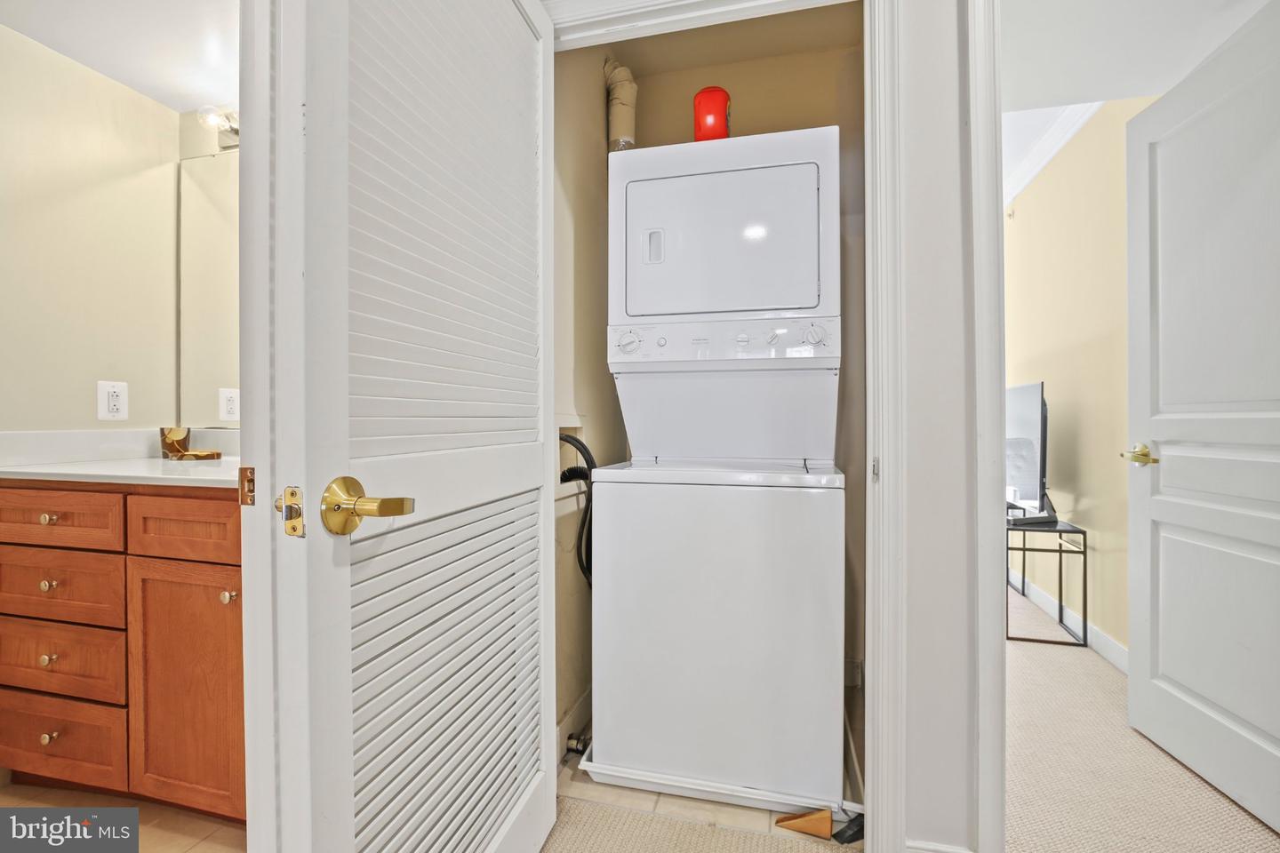 631 D St Nw #643 Property Photo 32
