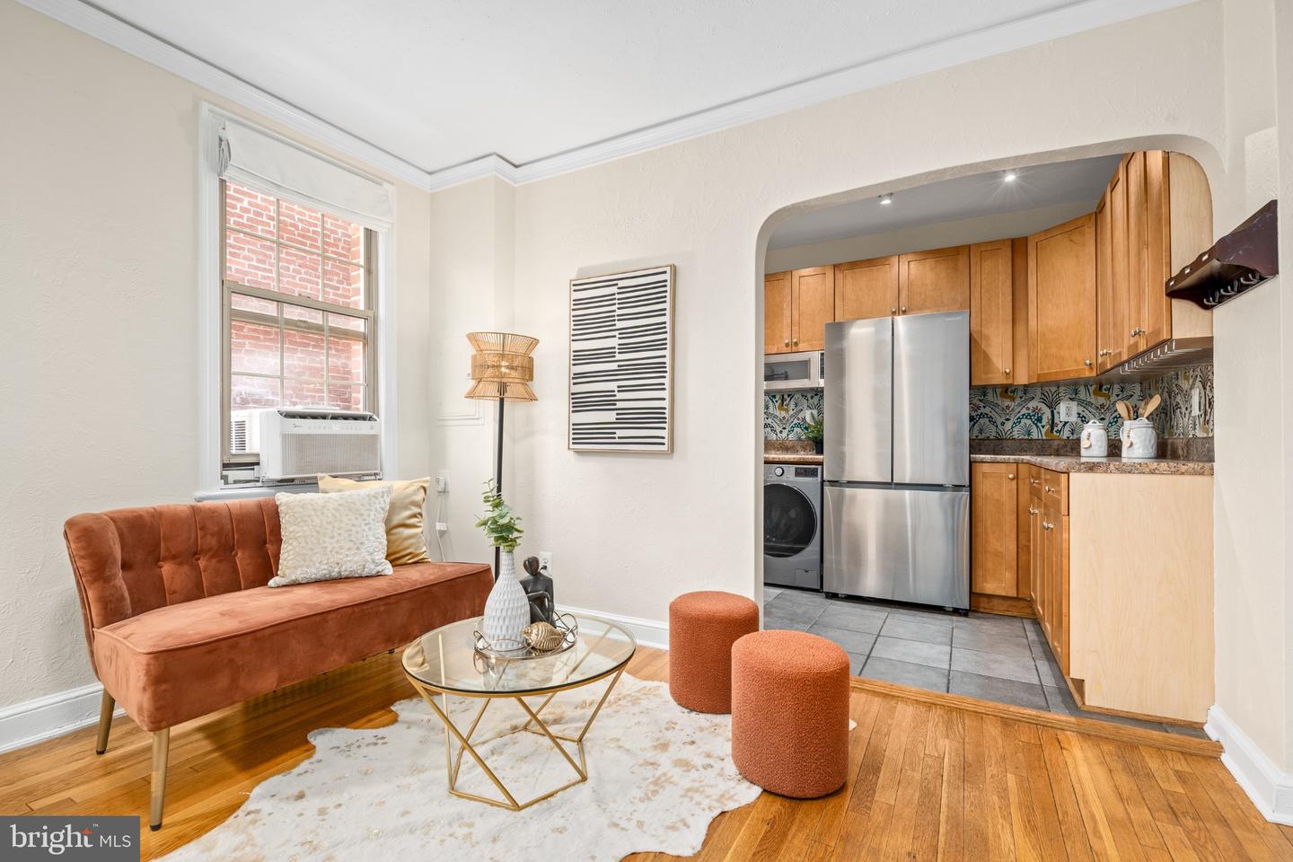 1439 Euclid St Nw #204 Property Photo 4