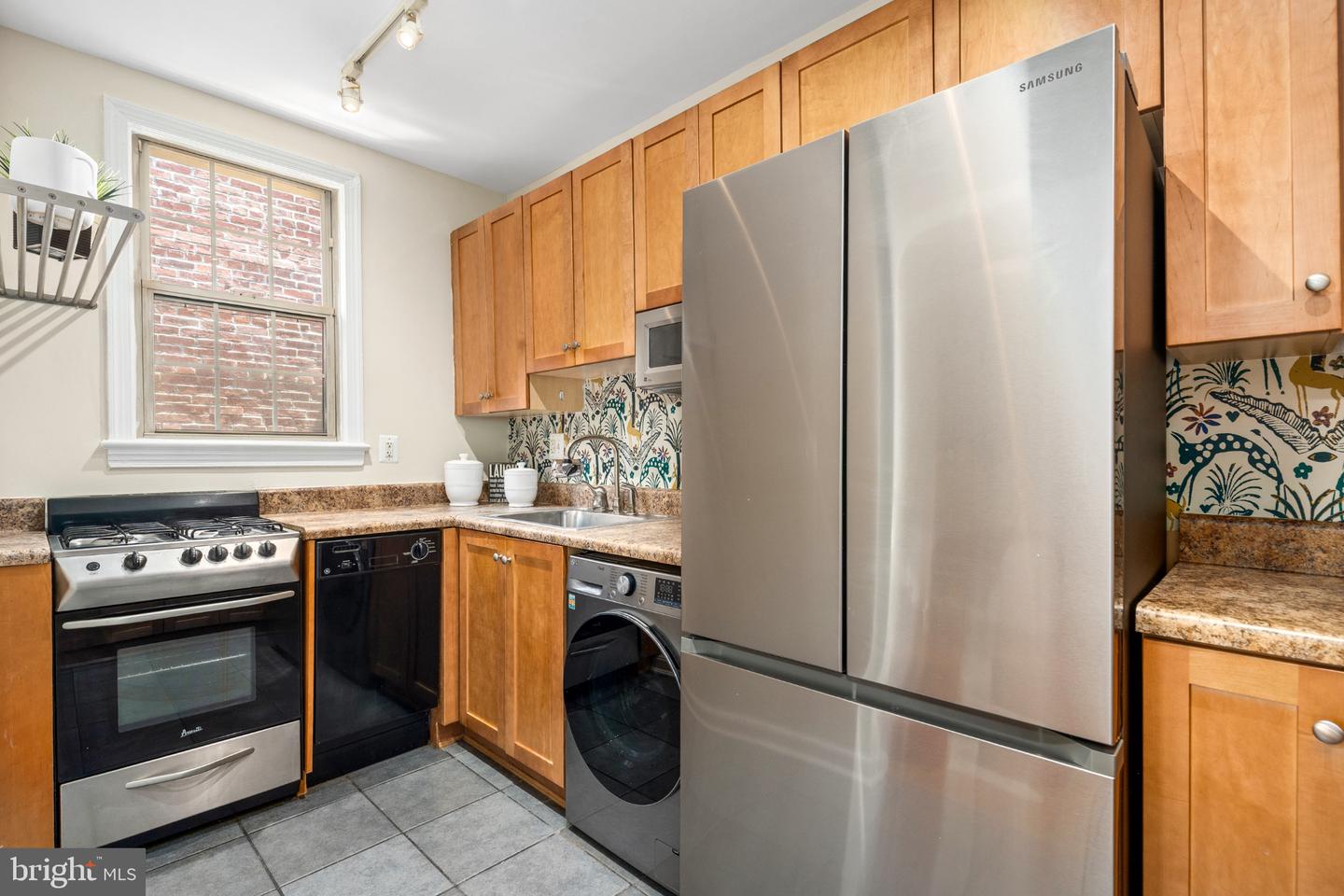 1439 Euclid St Nw #204 Property Photo 11