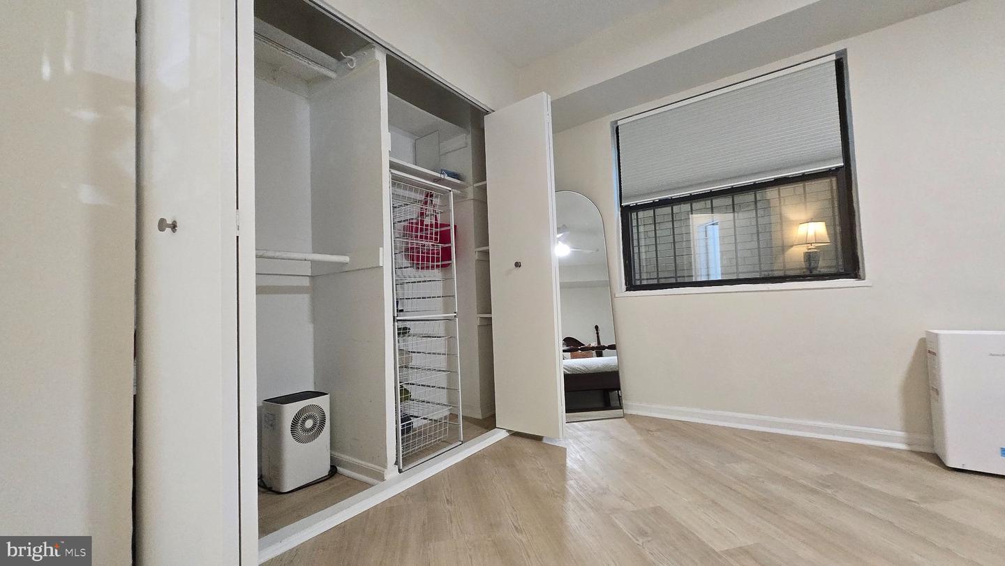 1801 Clydesdale Pl Nw #201 Property Photo 13