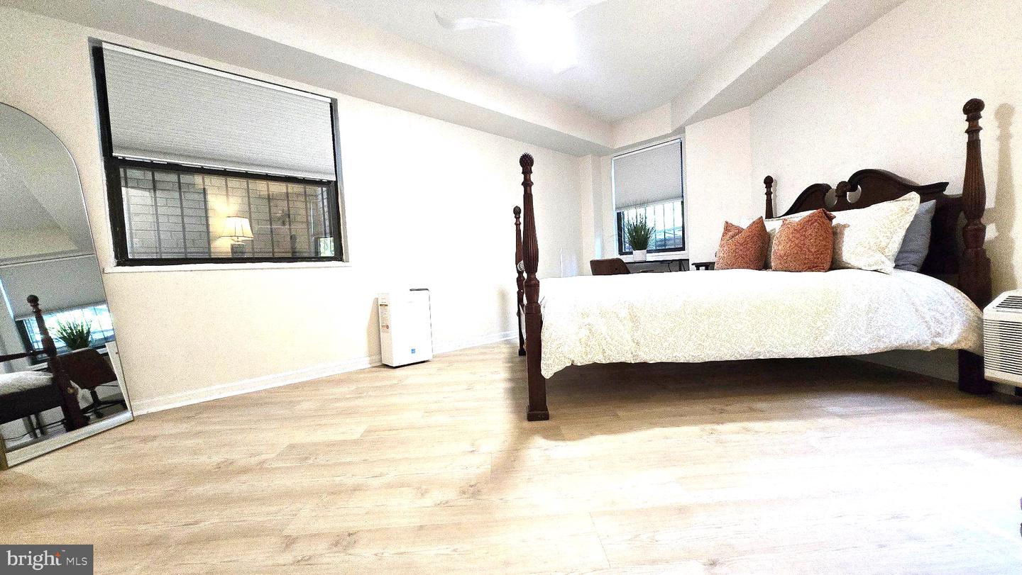 1801 Clydesdale Pl Nw #201 Property Photo 15
