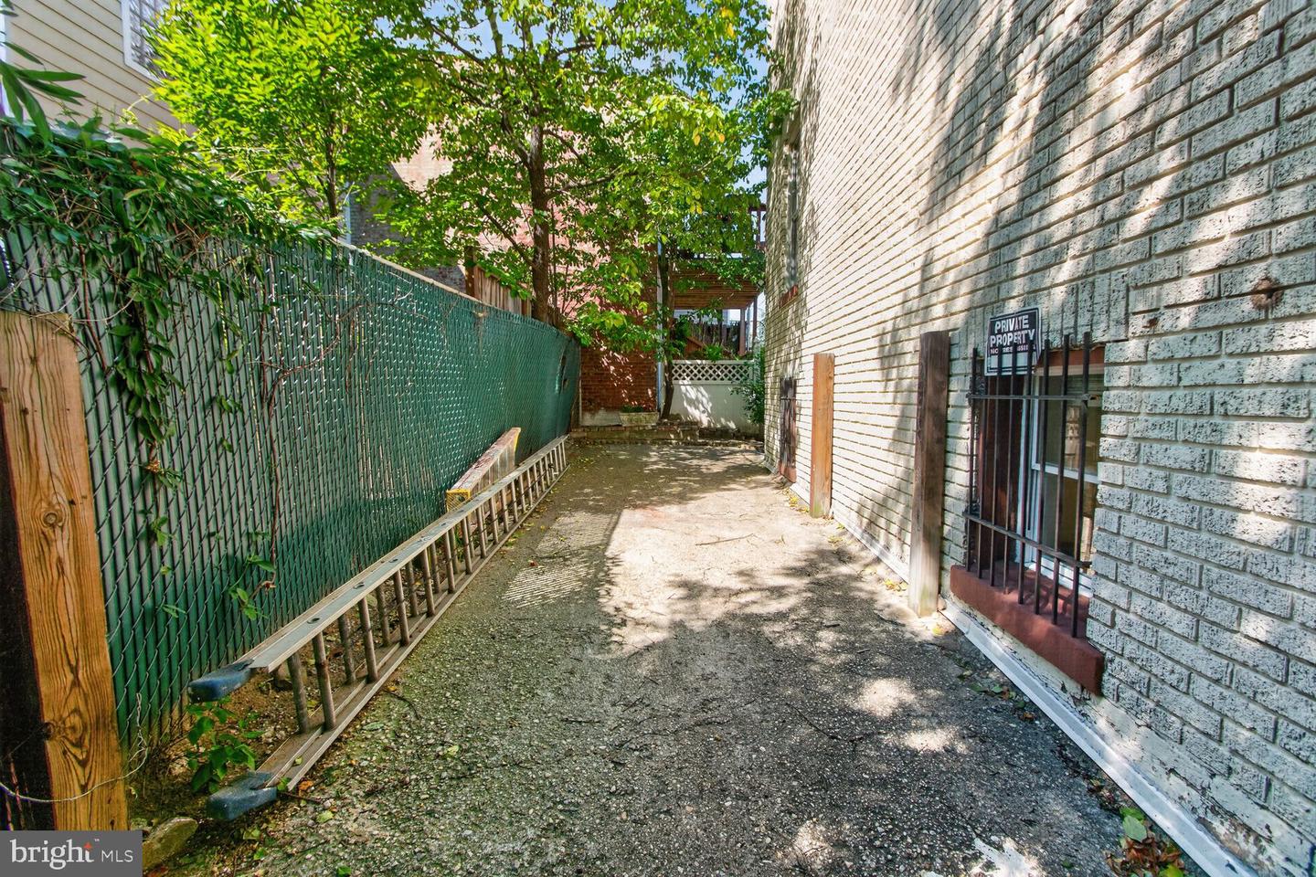 1902 Lincoln Rd Ne Property Photo 35