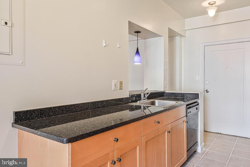 3901 Connecticut Ave Nw #406 Property Photo 9