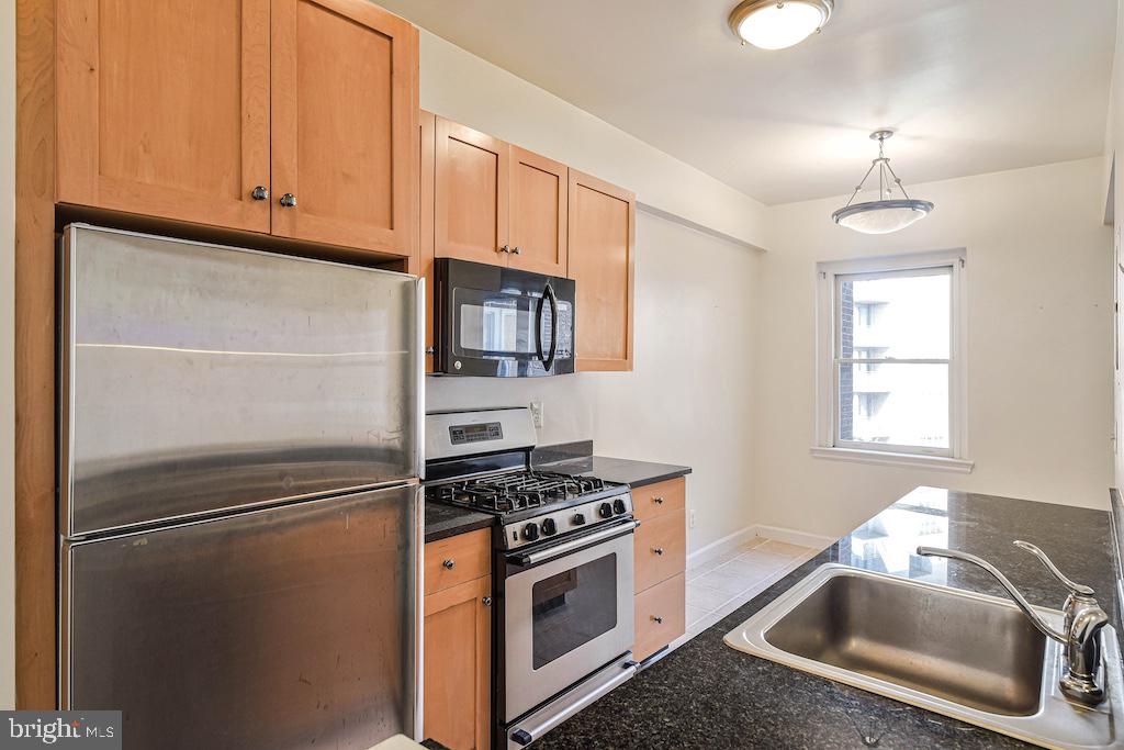 3901 Connecticut Ave Nw #406 Property Photo 13