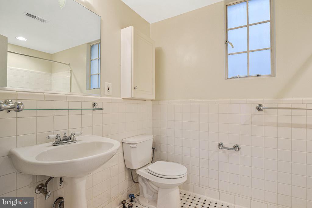 3901 Connecticut Ave Nw #406 Property Photo 20