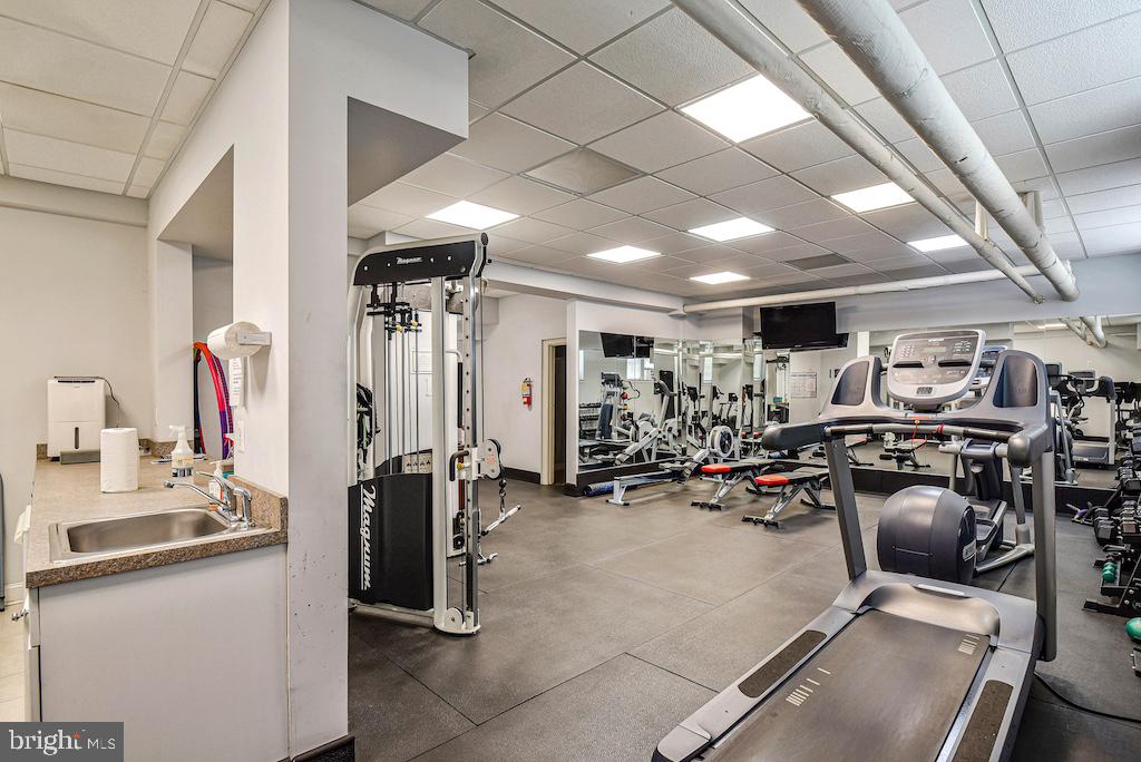 3901 Connecticut Ave Nw #406 Property Photo 29