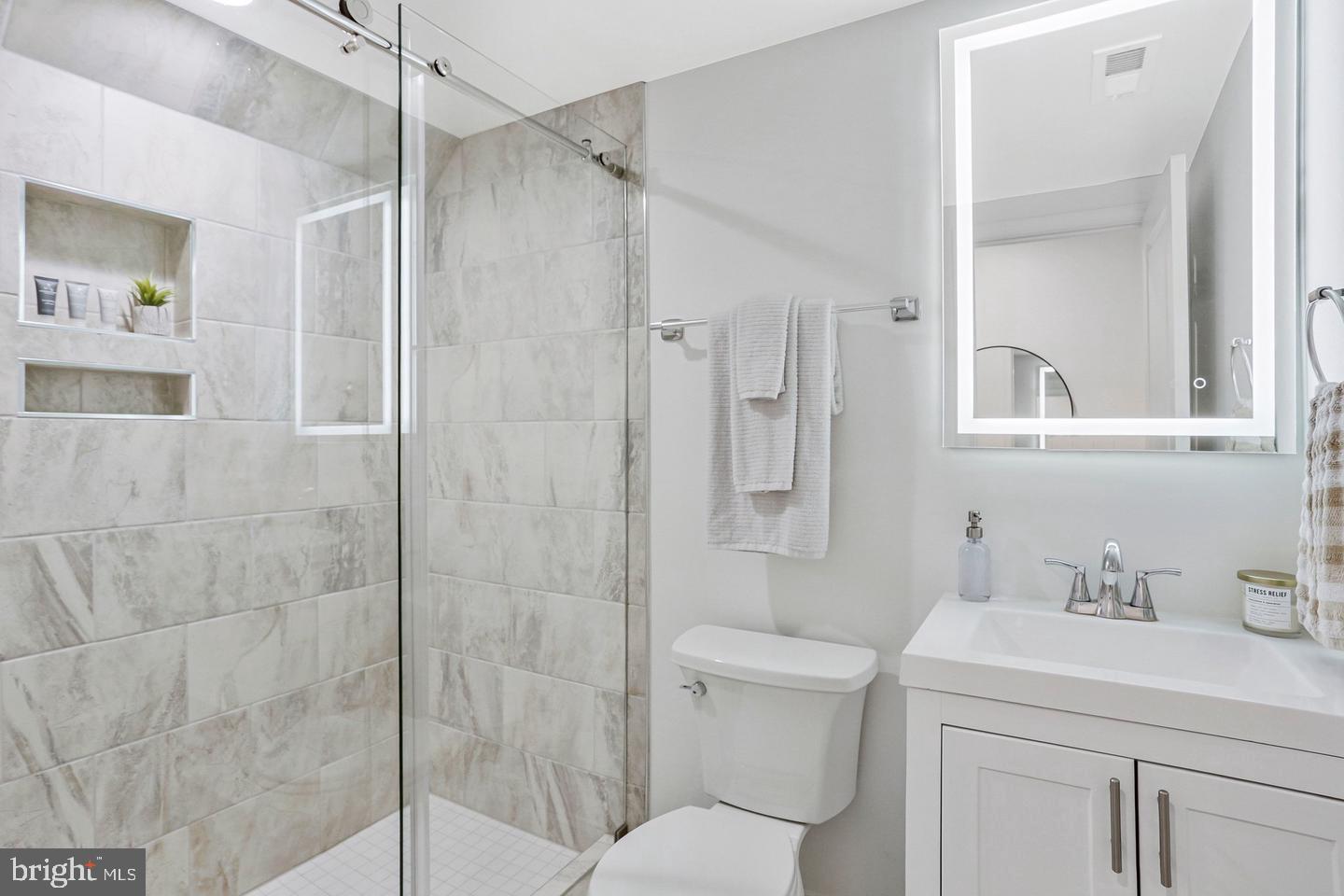 1345 V St Nw Property Photo 13