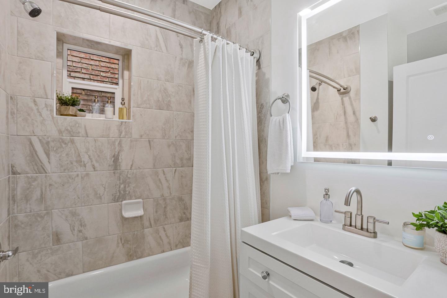 1345 V St Nw Property Photo 24