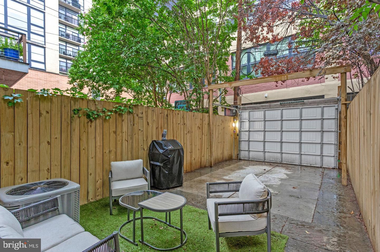 1345 V St Nw Property Photo 27