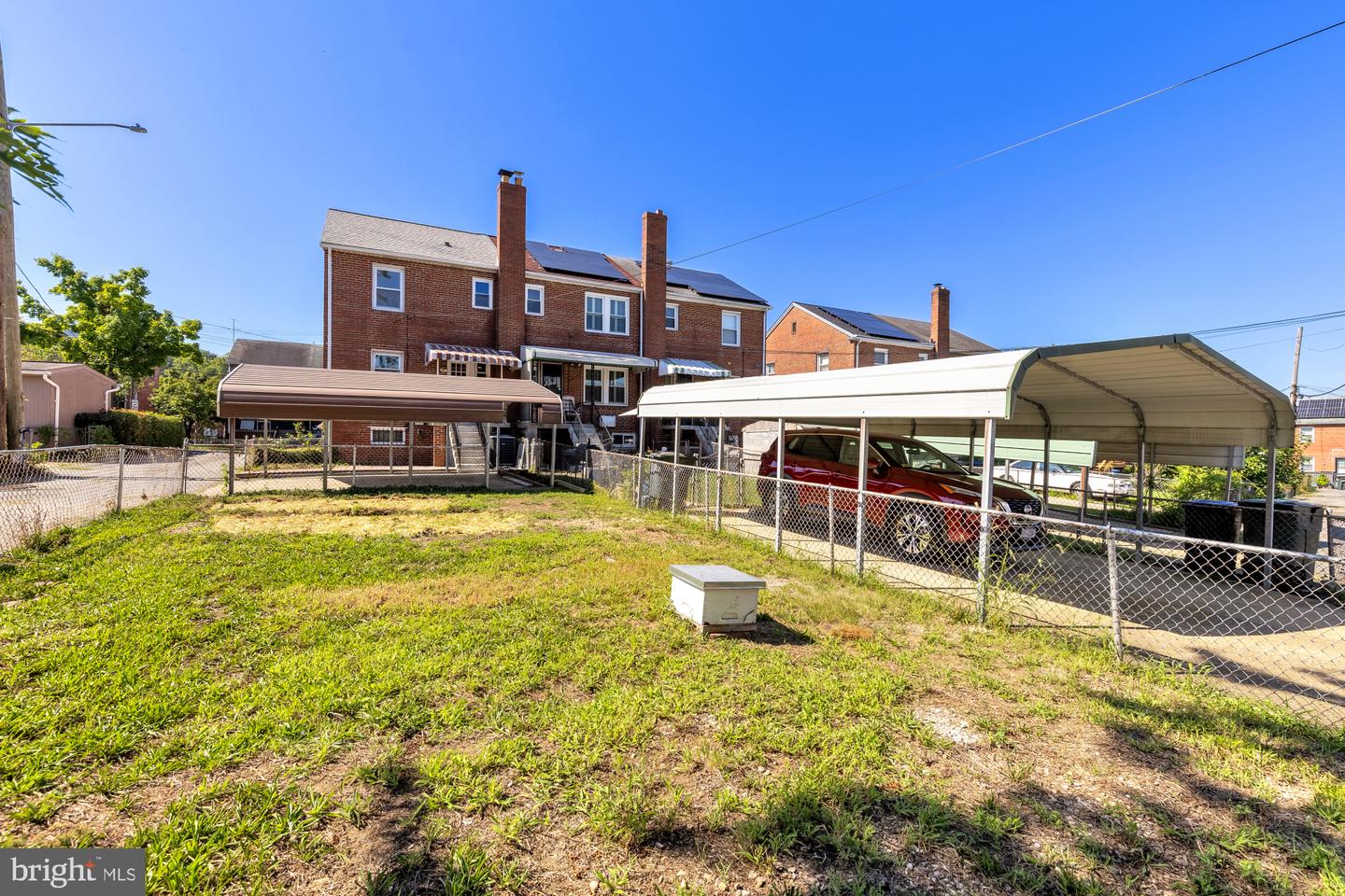 1910 T Pl Se Property Photo 8