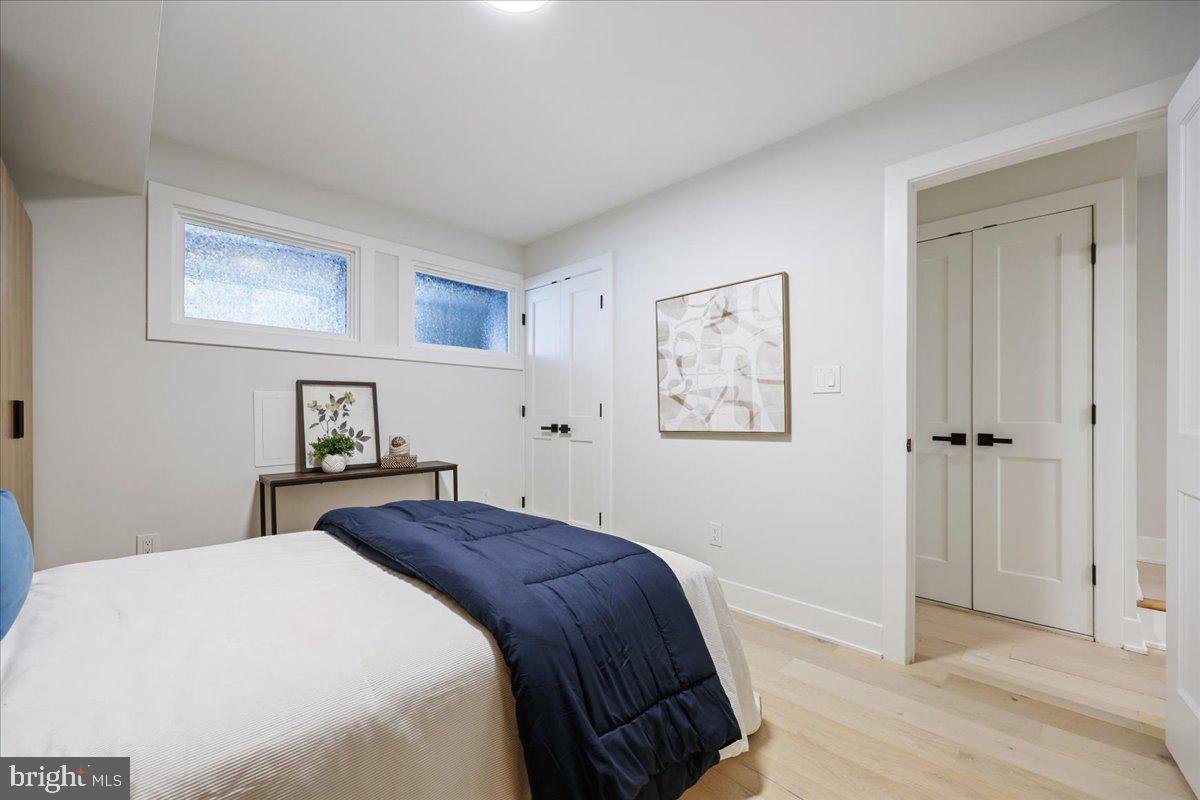 637 Irving St Nw #1 Property Photo 27