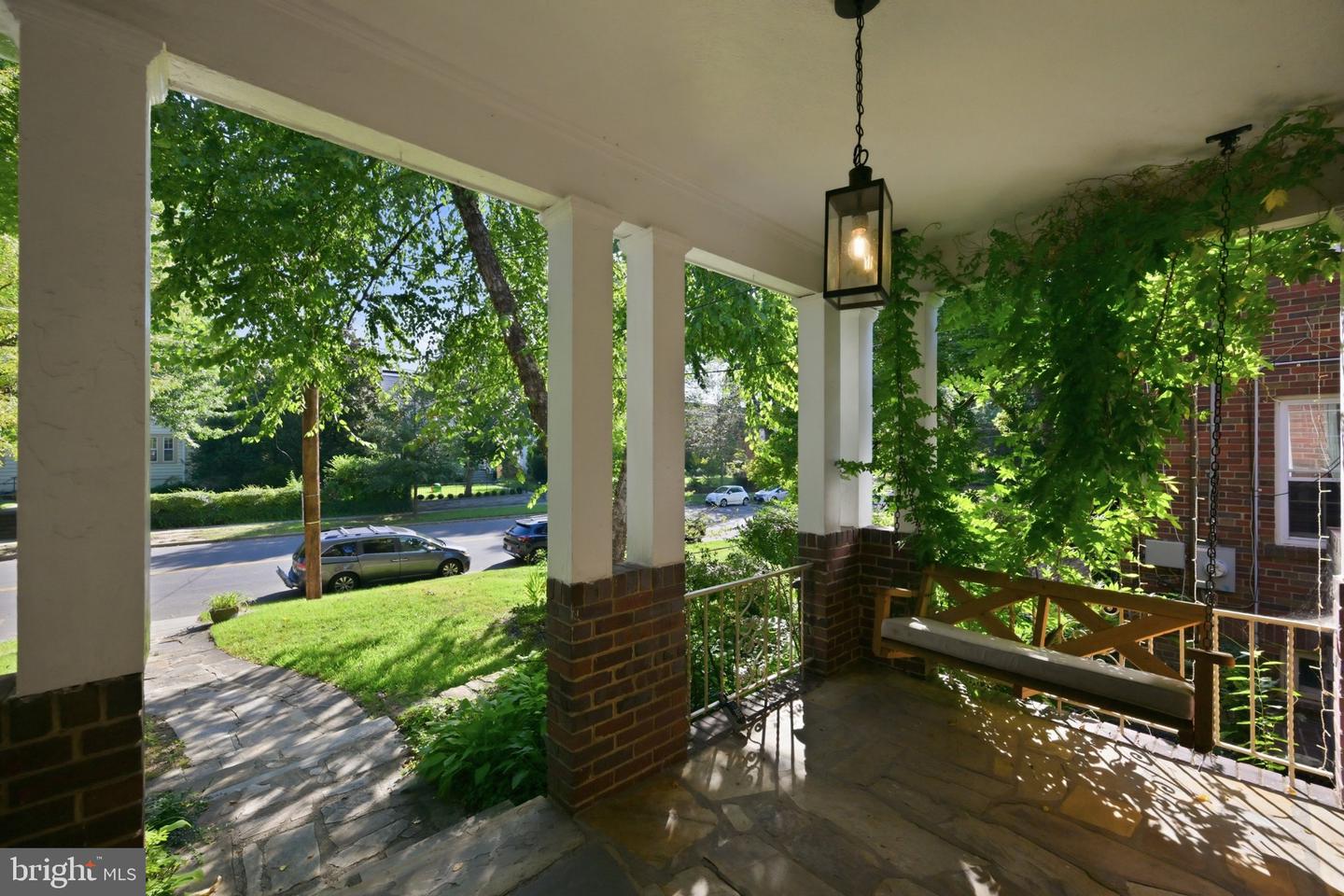6018 Utah Ave Nw Property Photo 4