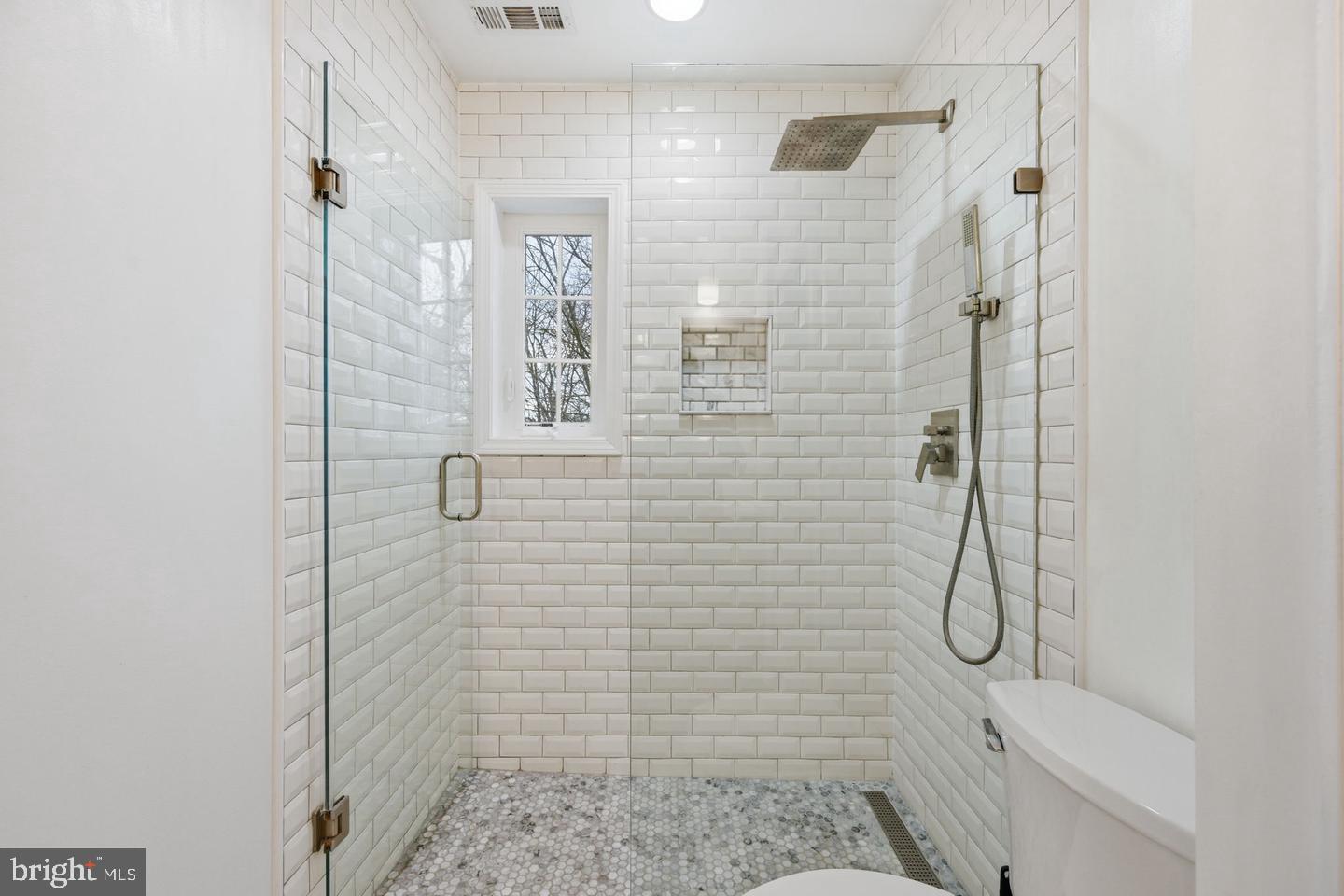 6018 Utah Ave Nw Property Photo 22