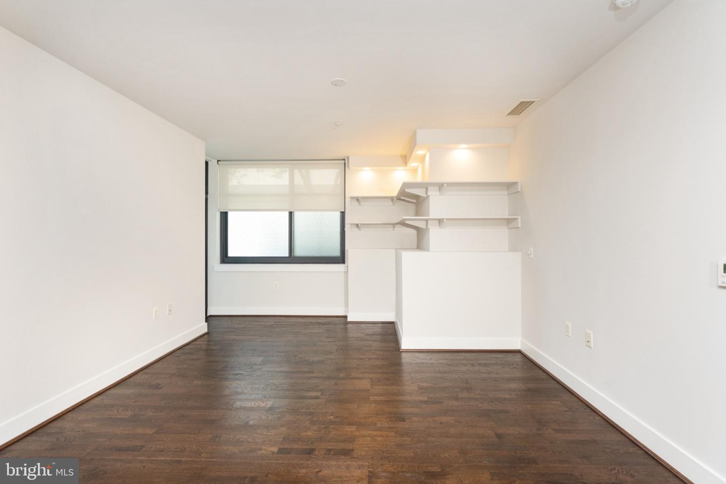 525 Water St Sw #101 Property Photo 13