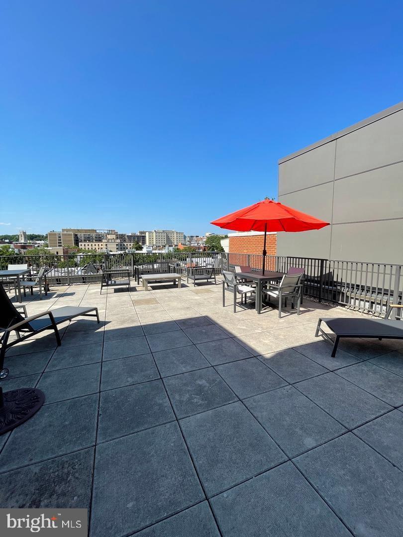 2130 N St Nw #303 Property Photo 19