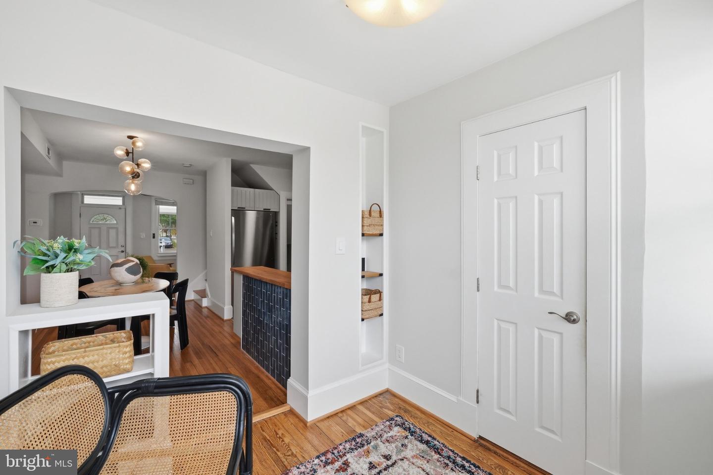 2319 3rd St Ne Property Photo 16