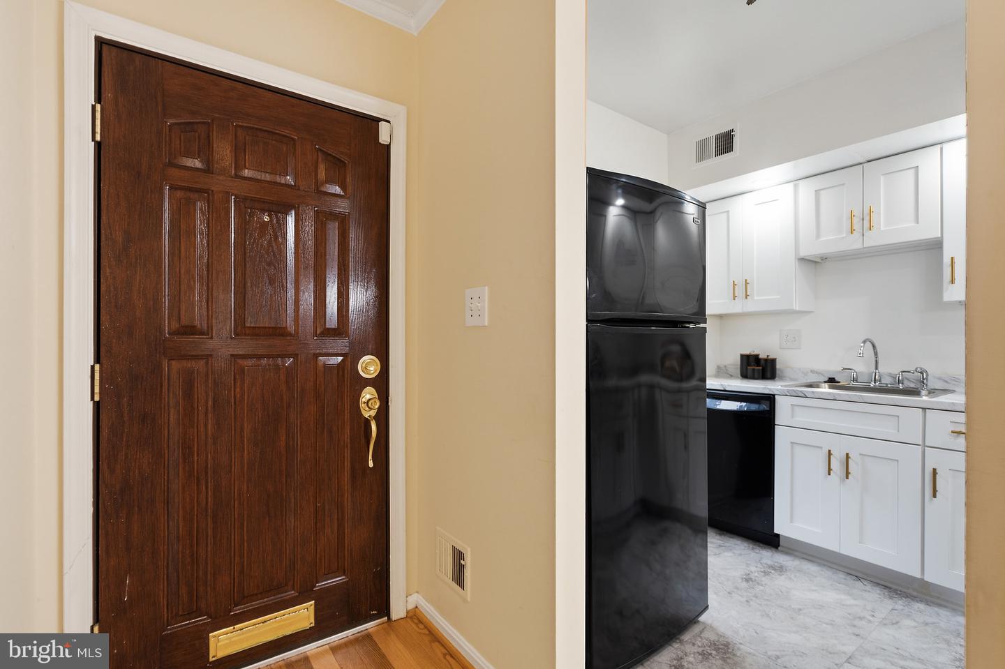 1074 Paper Mill Ct Nw #1074 Property Photo 4