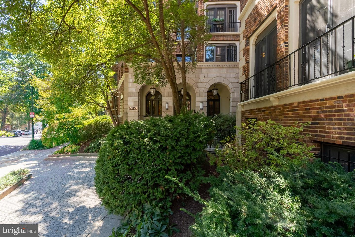 4514 Connecticut Ave Nw #204 Property Photo 1