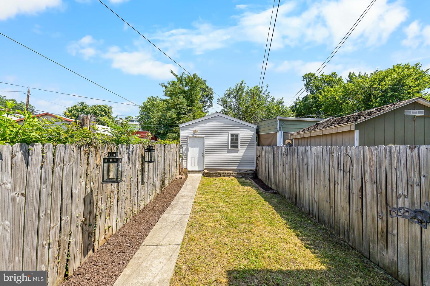 1816 Rosedale St Ne Property Photo 5