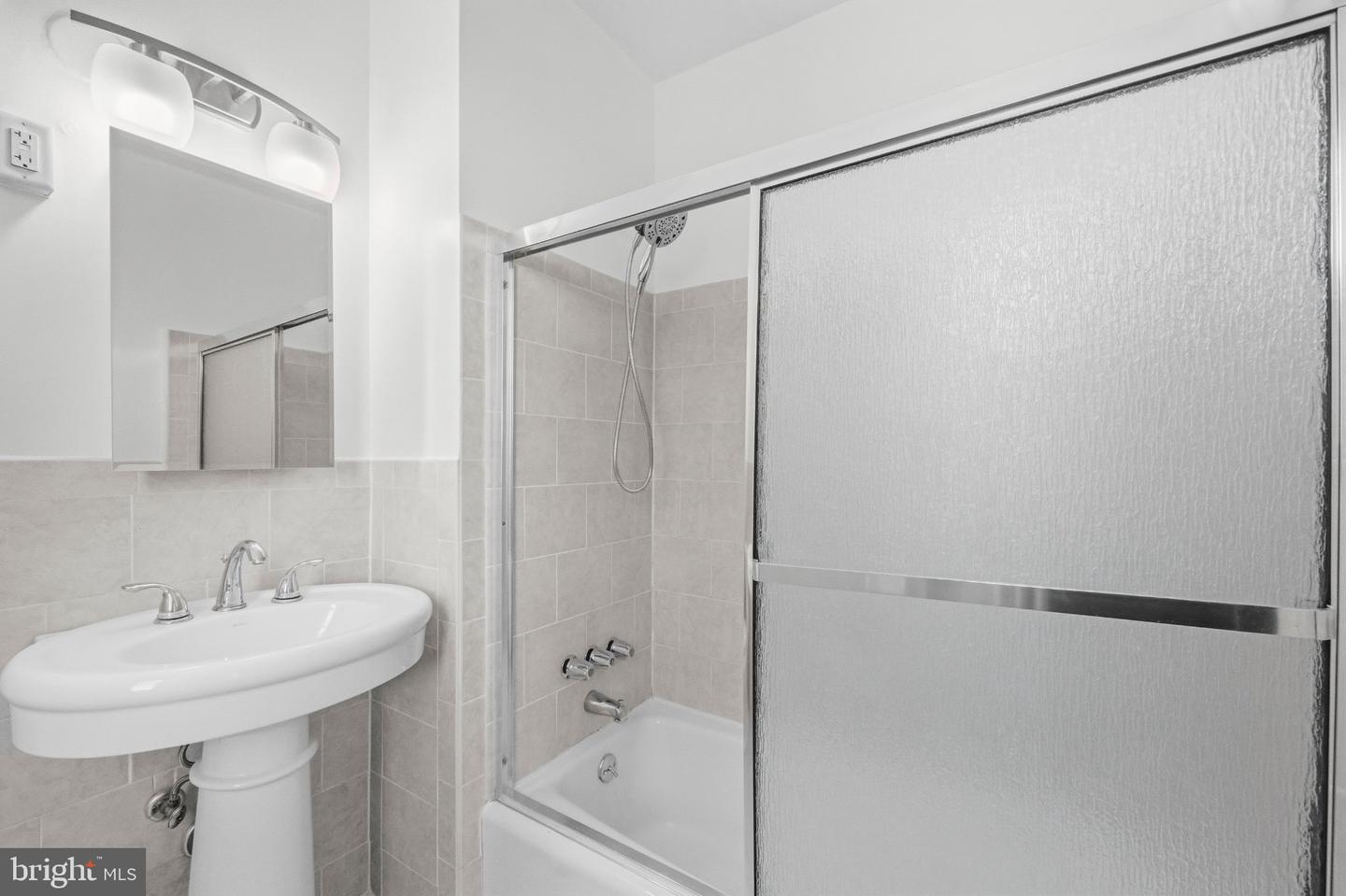 1514 17th Nw #404 Property Photo 13