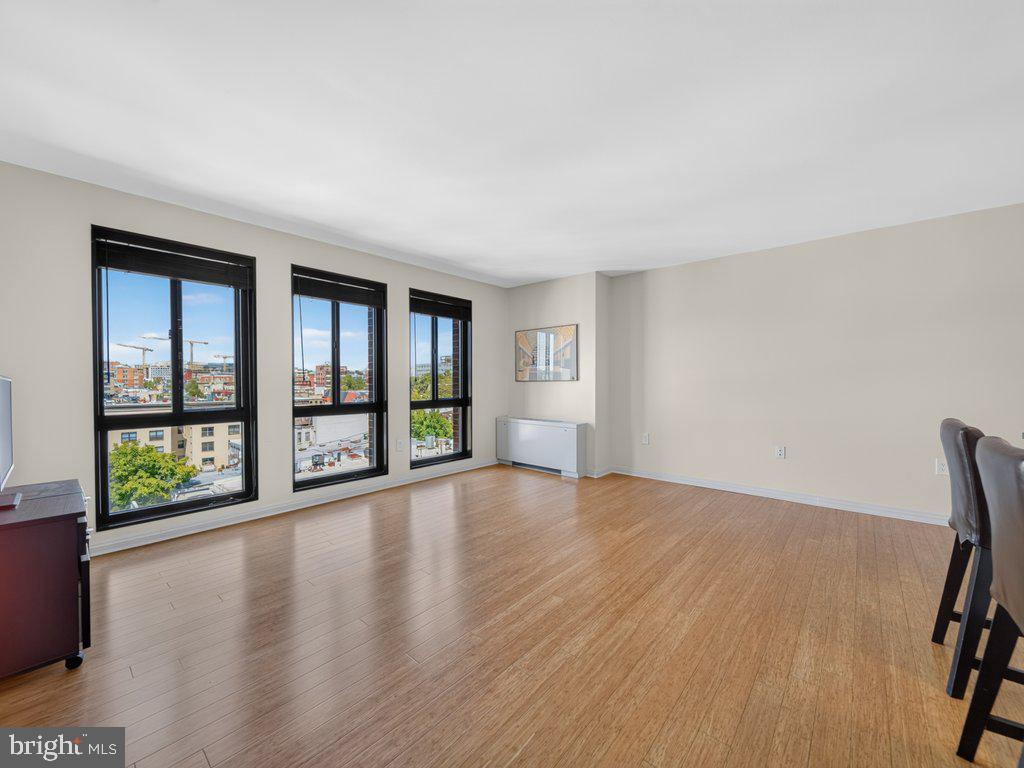 1280 21st St Nw #806 Property Photo 10