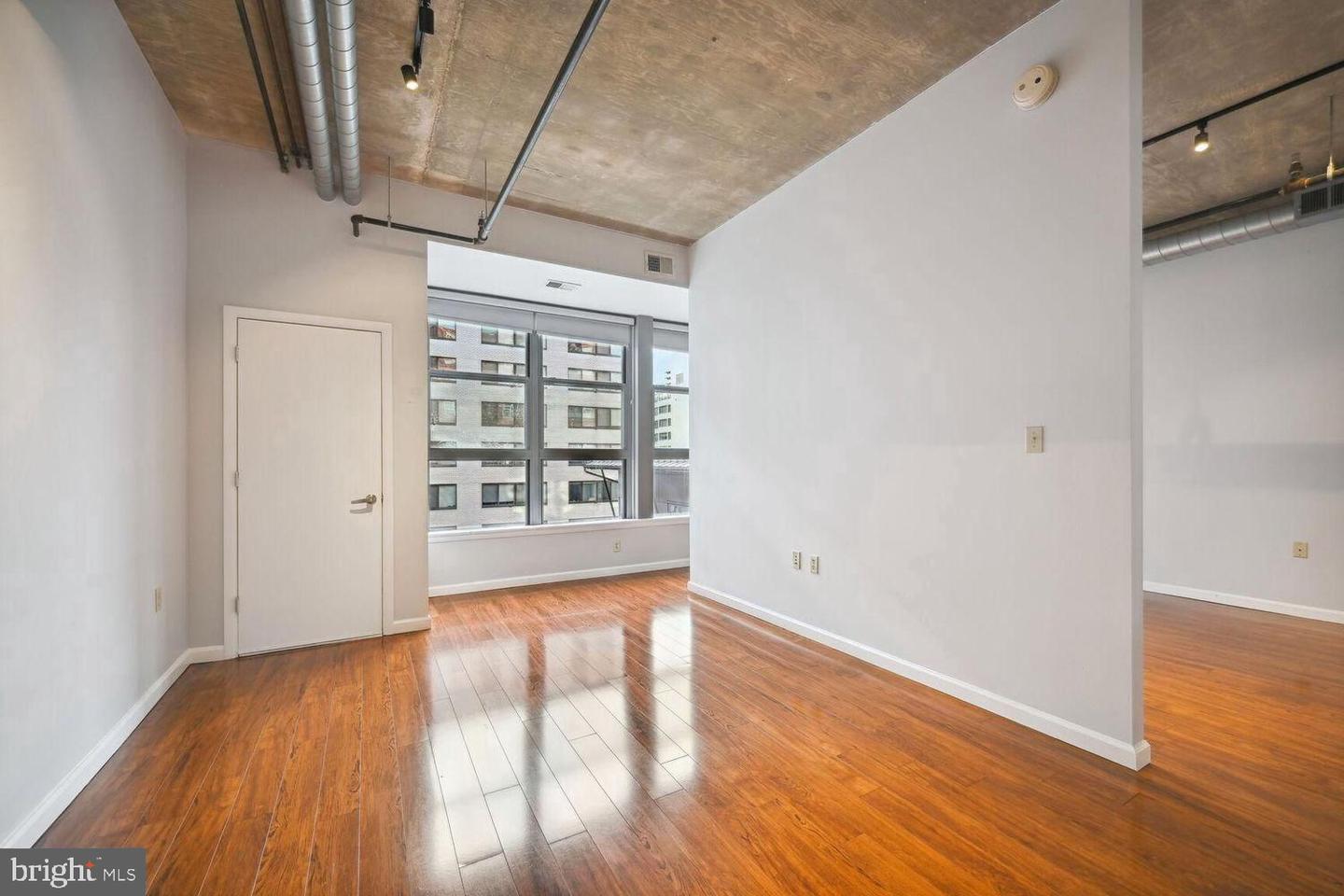 1300 N St Nw #410 Property Photo 7