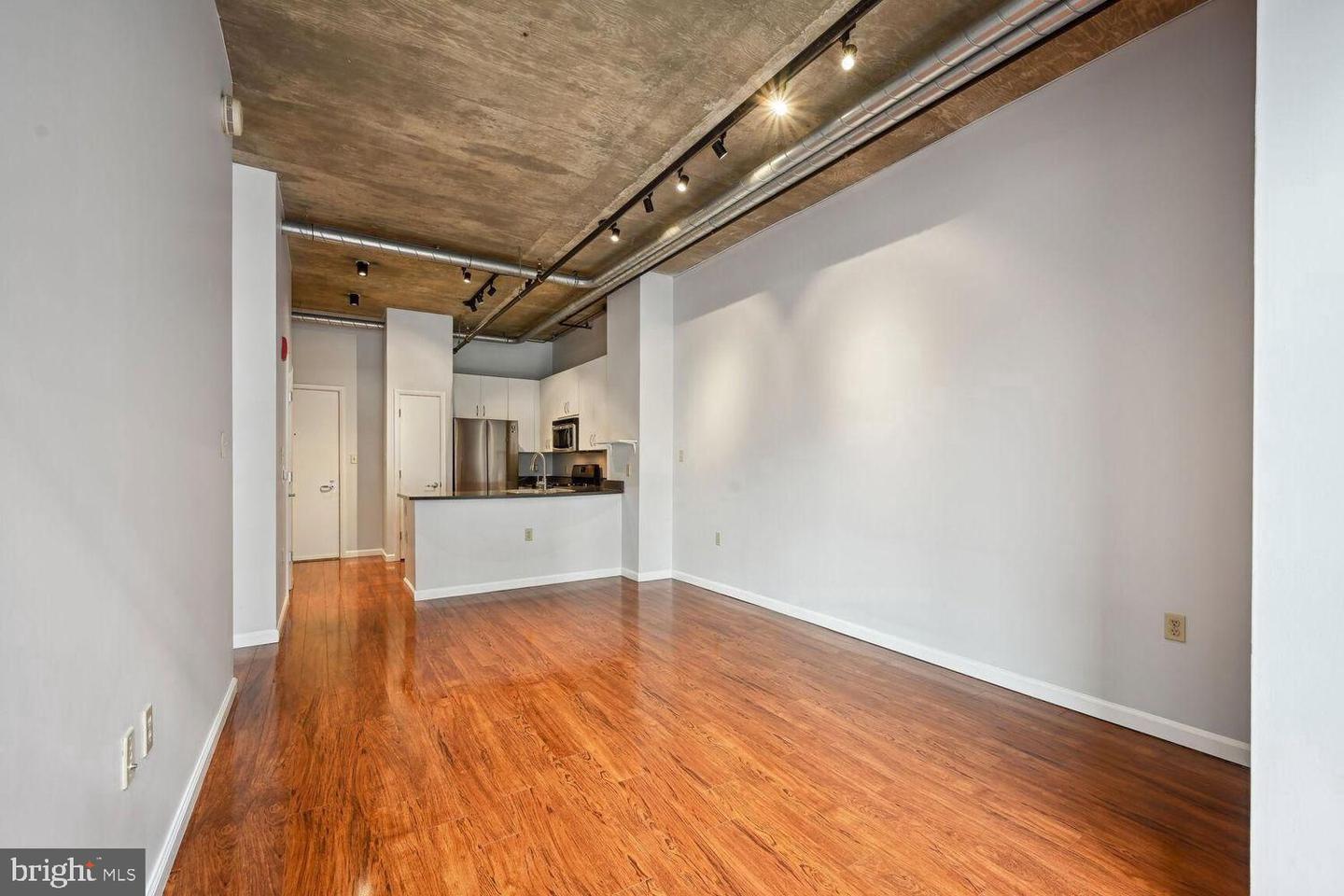 1300 N St Nw #410 Property Photo 8