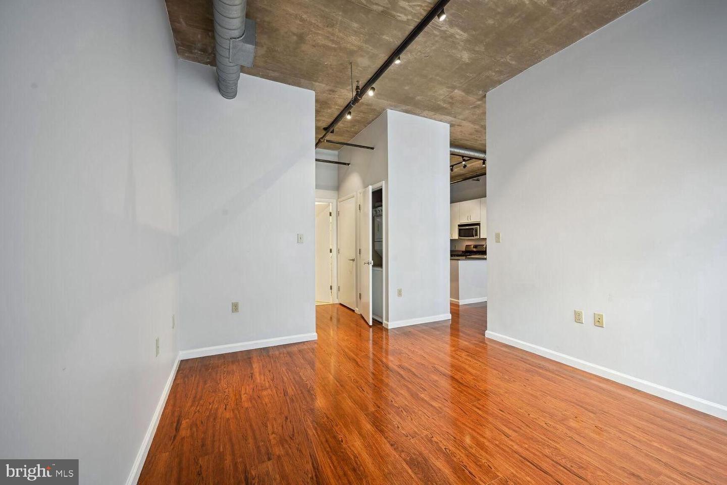 1300 N St Nw #410 Property Photo 10