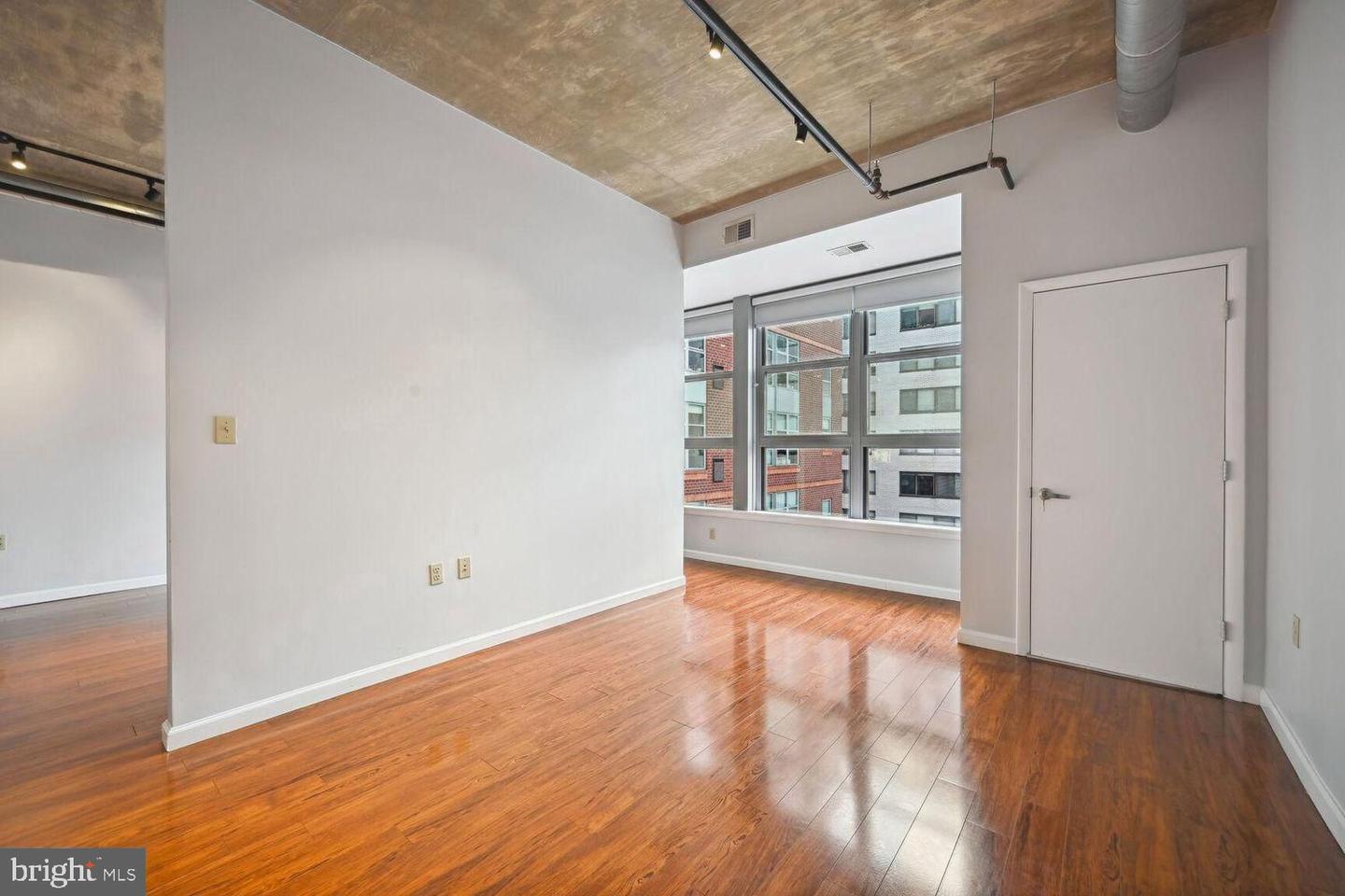 1300 N St Nw #410 Property Photo 11