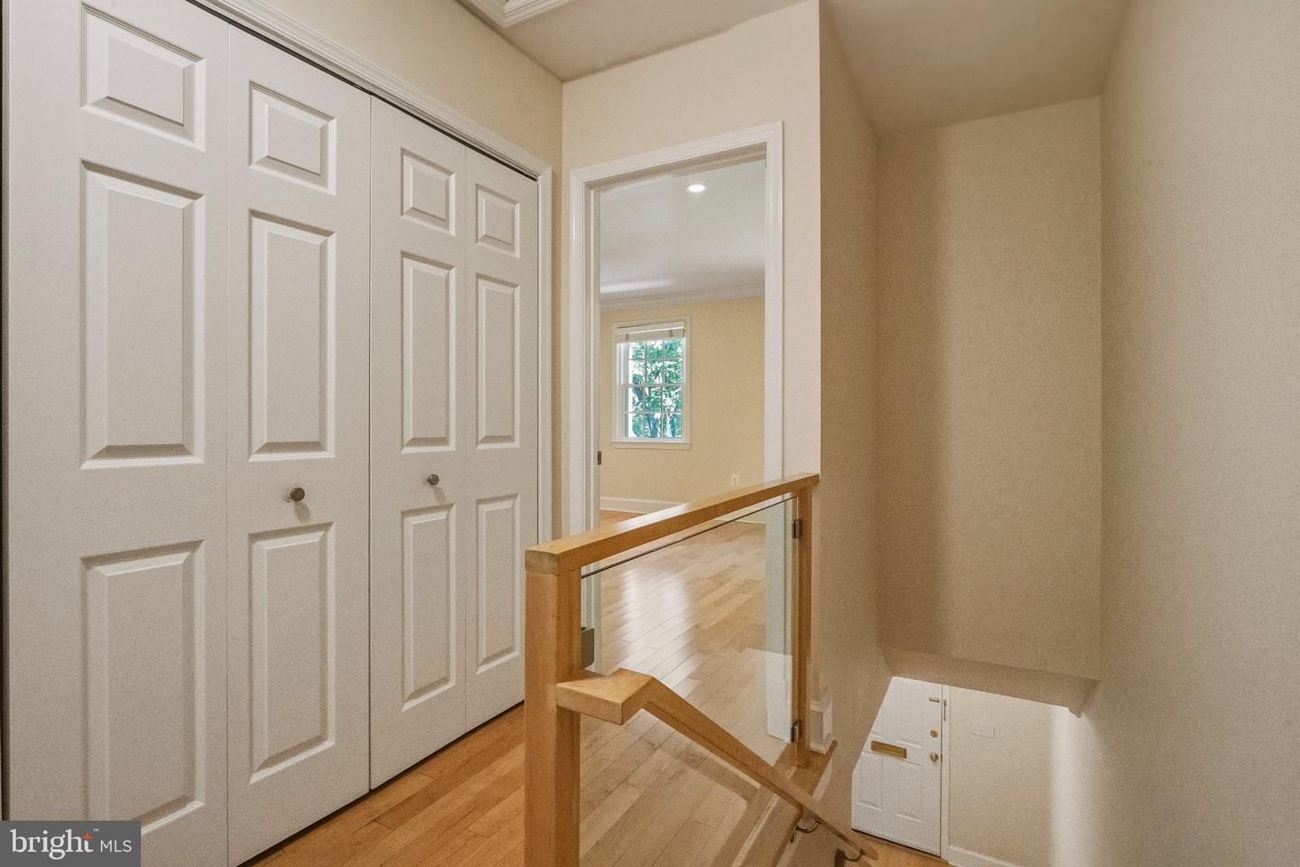 3217 Sutton Pl Nw #b Property Photo 22
