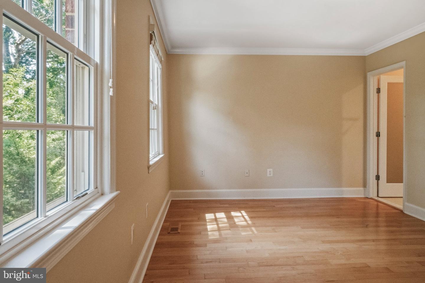 3217 Sutton Pl Nw #b Property Photo 39