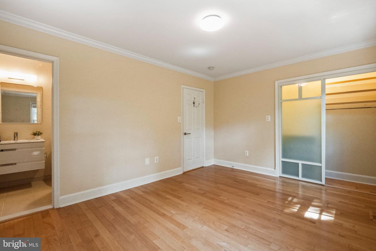 3217 Sutton Pl Nw #b Property Photo 40