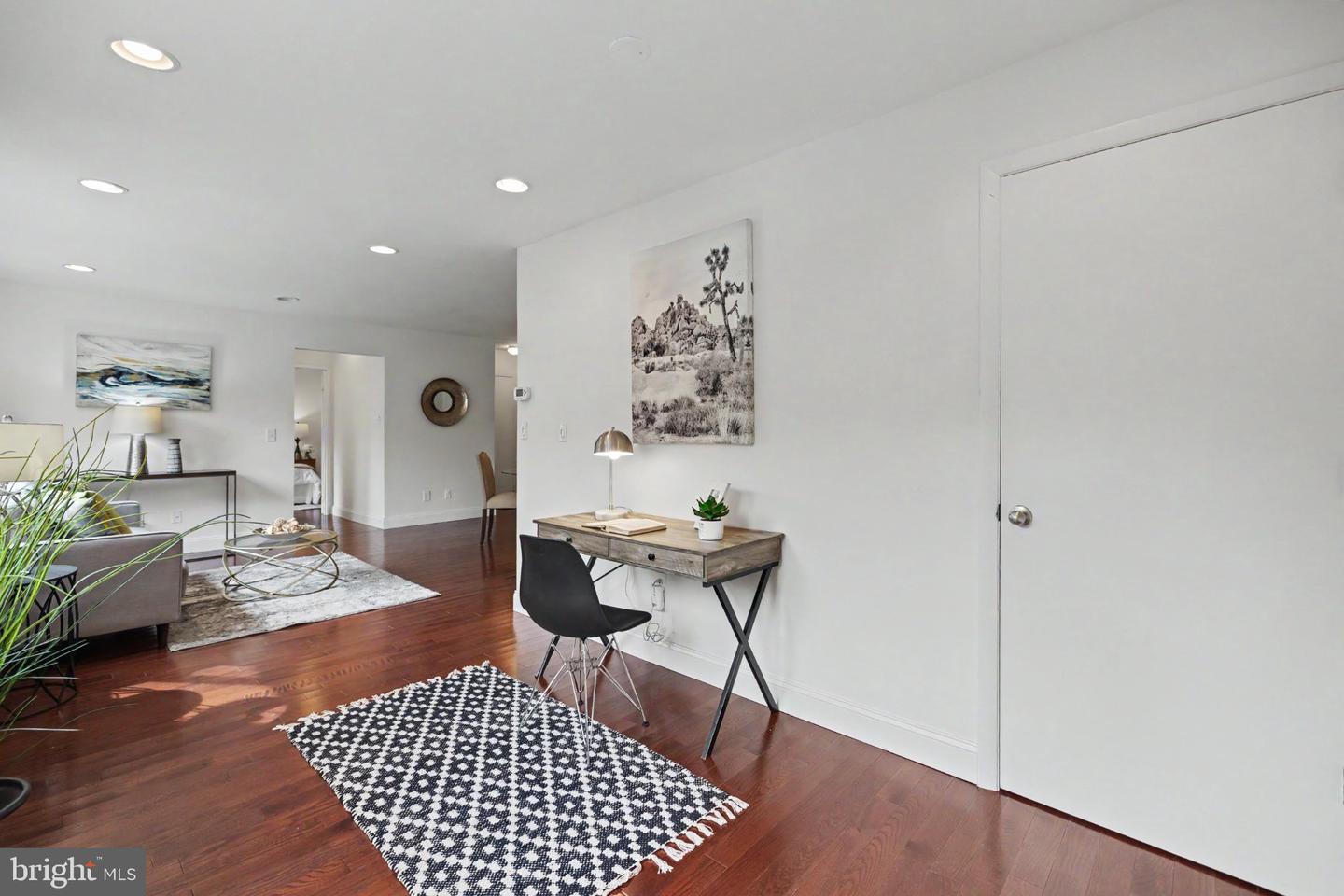 2710 Macomb St Nw #310 Property Photo 11