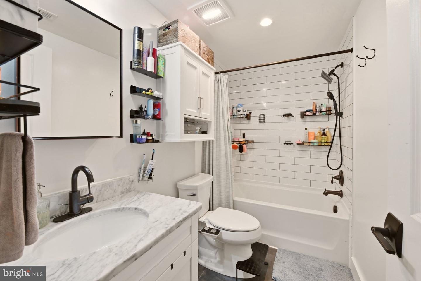 1631 Montello Ave Ne #a Property Photo 19