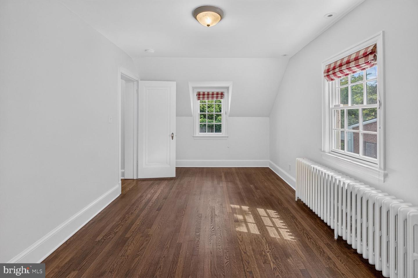 4929 Macarthur Blvd Nw Property Photo 19