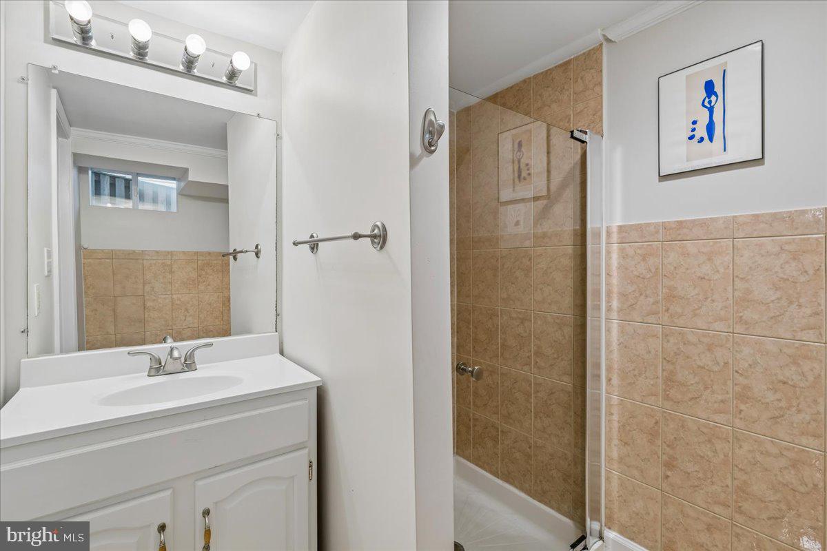 1424 Kearny St Ne Property Photo 39