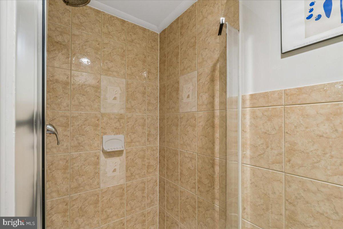 1424 Kearny St Ne Property Photo 40