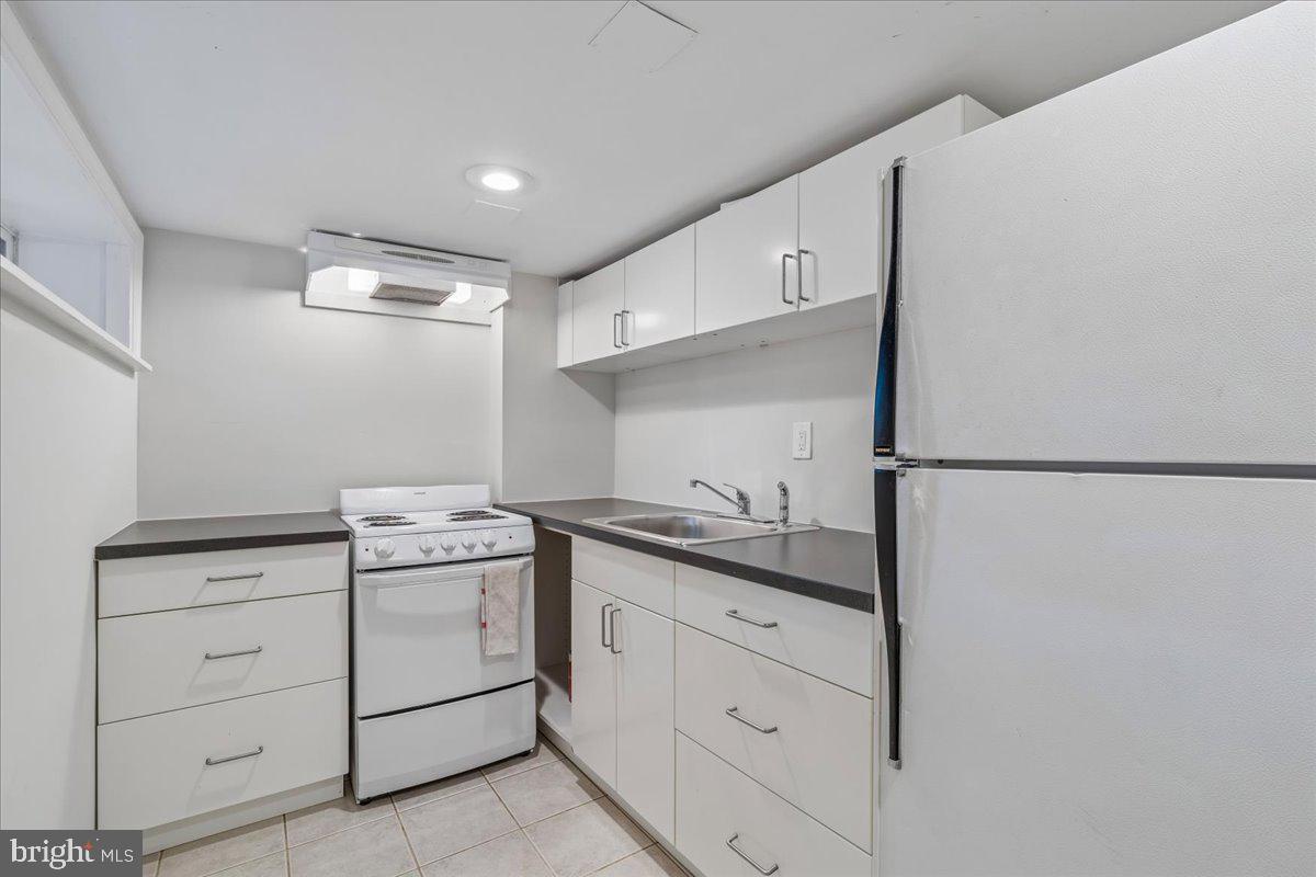 1424 Kearny St Ne Property Photo 43