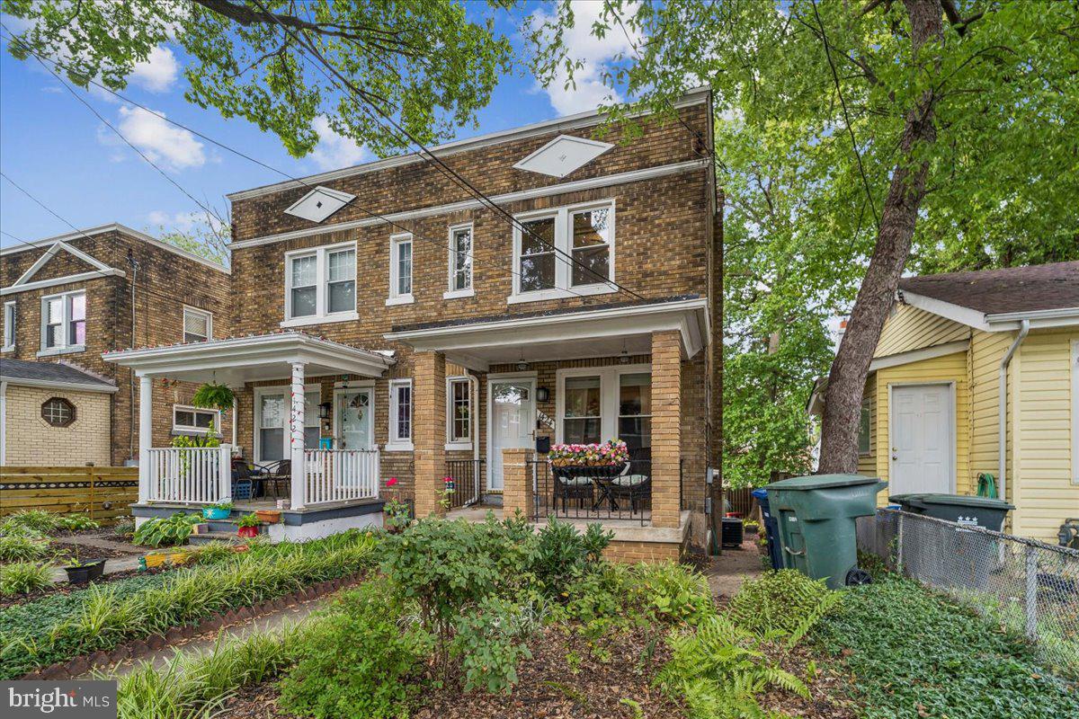 1424 Kearny St Ne Property Photo 47