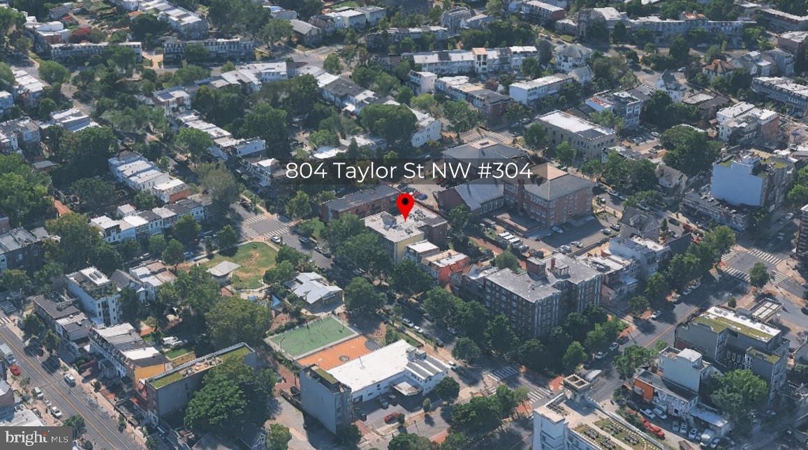 804 Taylor St Nw #304 Property Photo 24