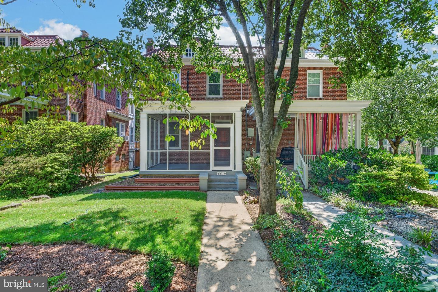 4130 MILITARY RD NW Property Photo 1
