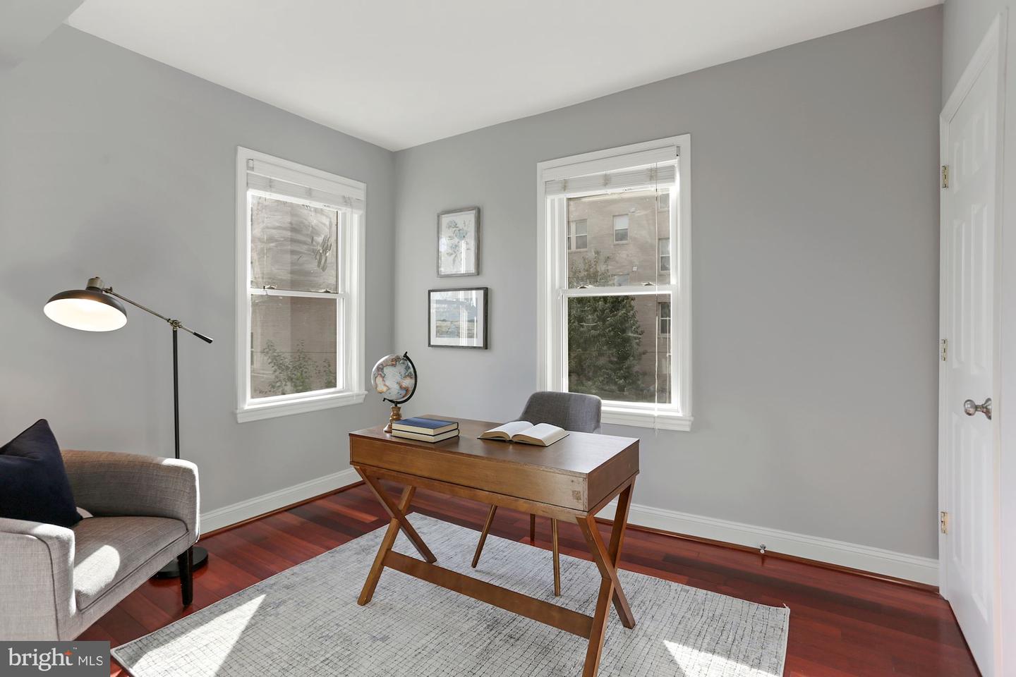 215 T St Ne Property Photo 16
