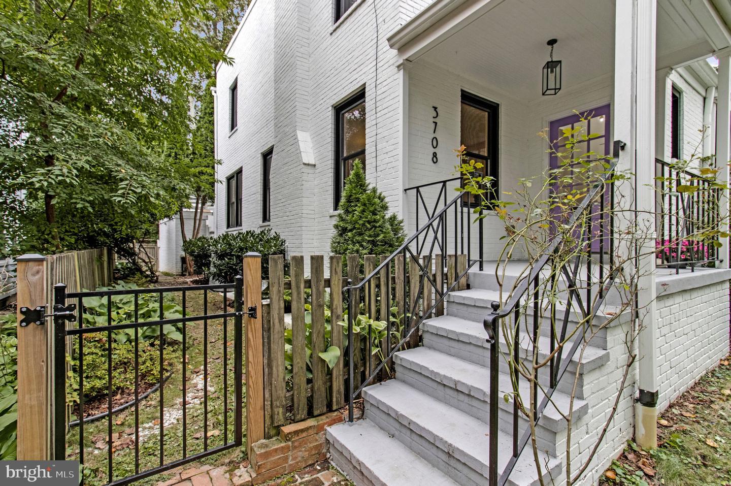 3708 Jocelyn St Nw Property Photo 2