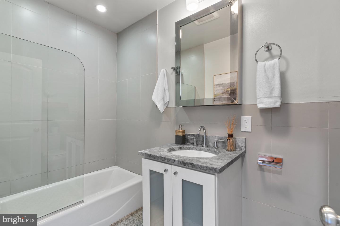 1308 Shepherd St Nw Property Photo 22