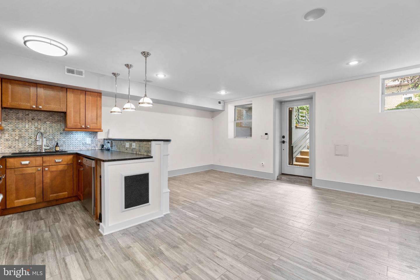 1308 Shepherd St Nw Property Photo 27