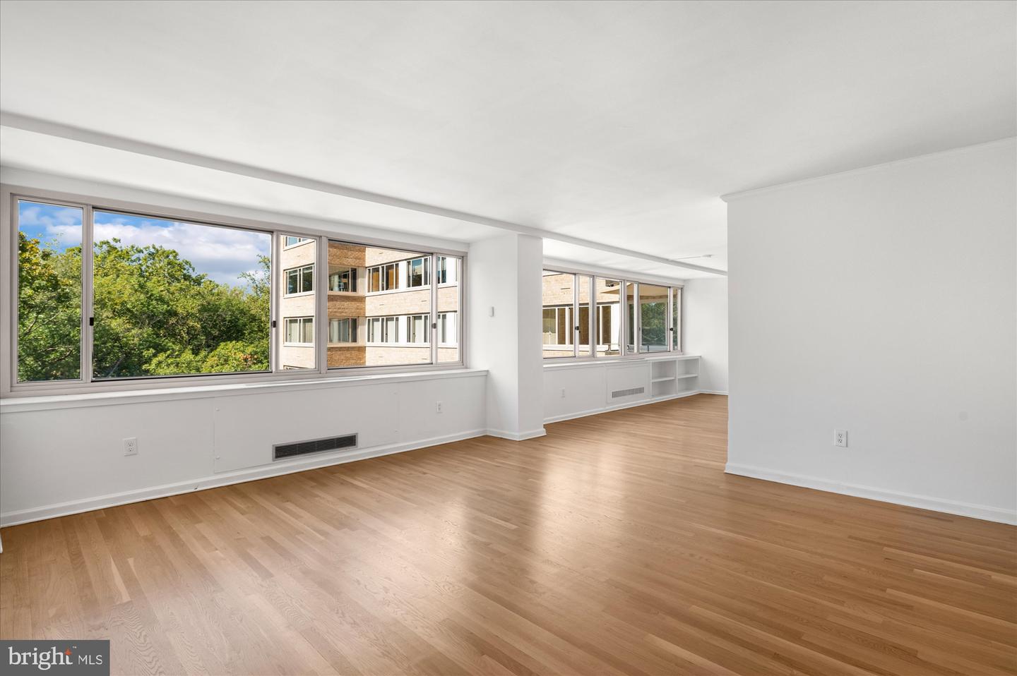 4101 Cathedral Ave Nw #903 Property Photo 17