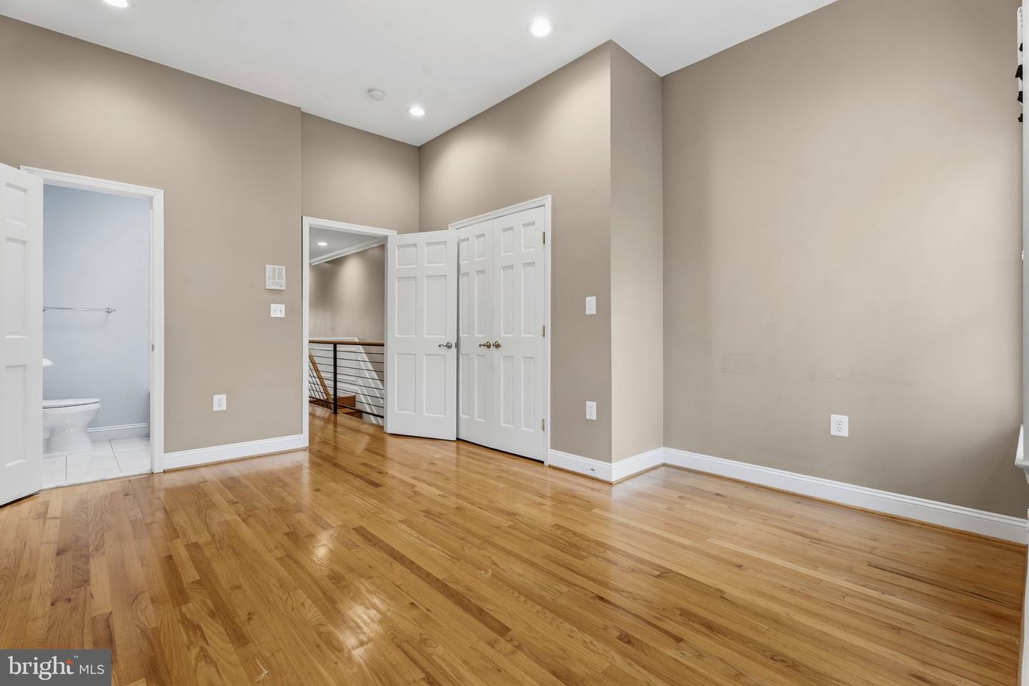 827 4th St Ne Property Photo 30