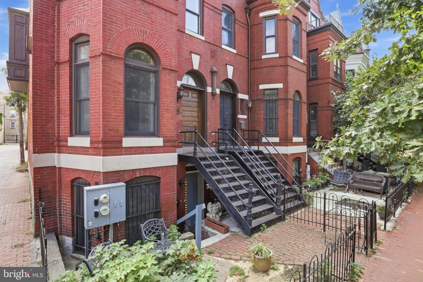 1110 P ST NW #A Property Photo 1
