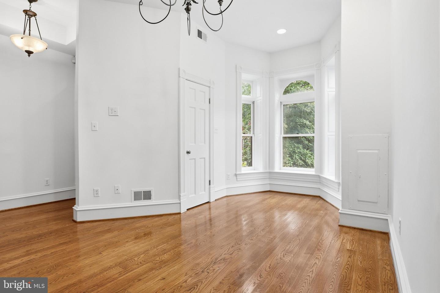 1110 P St Nw #a Property Photo 7